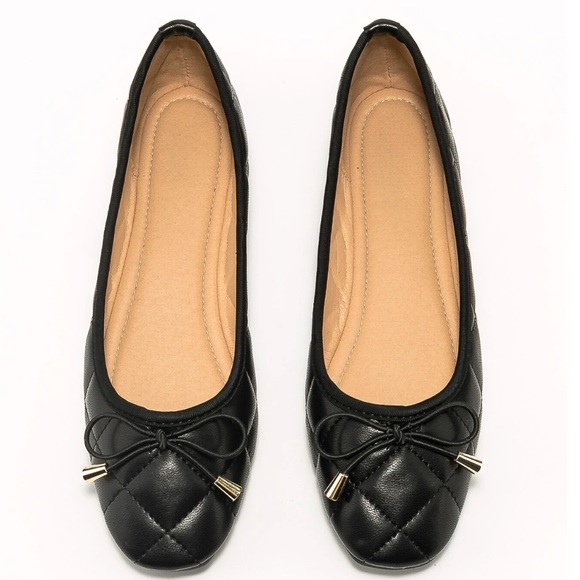 Shoes - 🆕 Quilted Ballet Flats